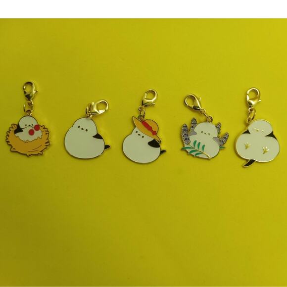 Shima Enaga (Snow Fairy bird) charms - Picture 1 of 9